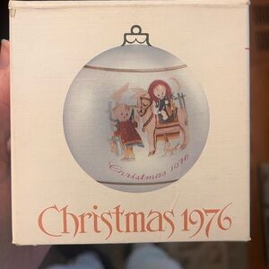 1976 Vintage Schmid Christmas Ornament Bulb. SILENT AUCTION.Bid starts @$6